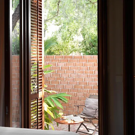 ホテル Mont-sant 4*