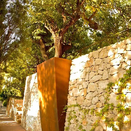 ホテル Mont-sant ハティバ