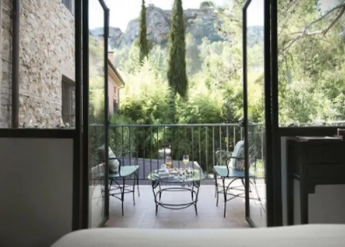 Hotel Mont-sant 4*