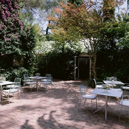 Hotel Mont-sant