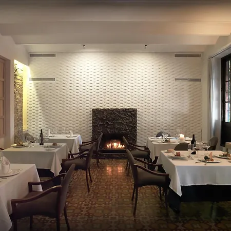 Mont-sant Hotel