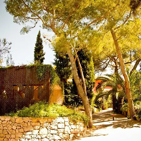 Mont-sant Отель 4*