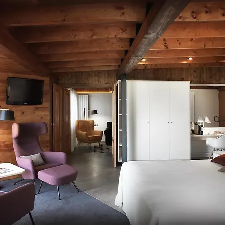Mont-sant Hotel