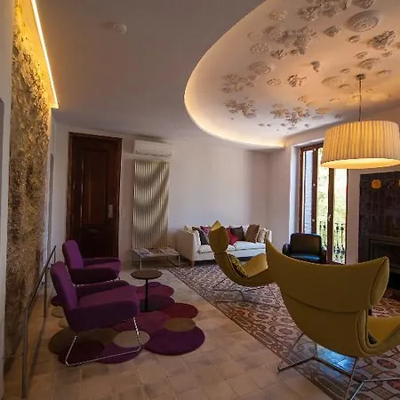 Hotel Mont-sant 4*